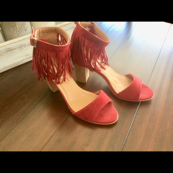 Red Fringed Sandals - Picture 6 of 8